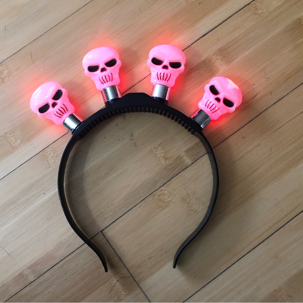 Lighted Halloween Skelton Head Headband